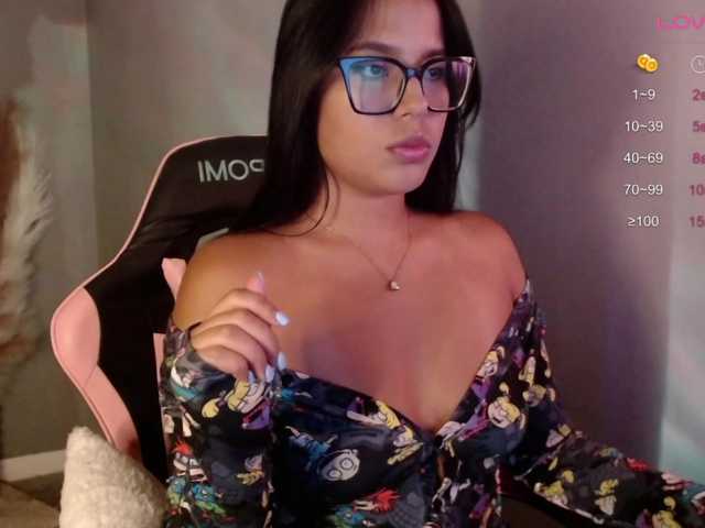 OliviaGomez webcam