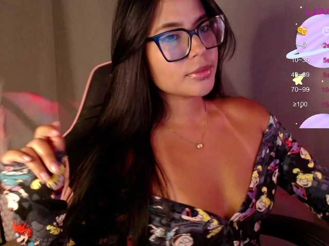 OliviaCarter1 live cam on BongaCams