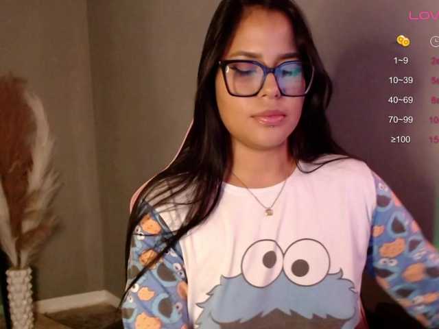 OliviaGomez webcam