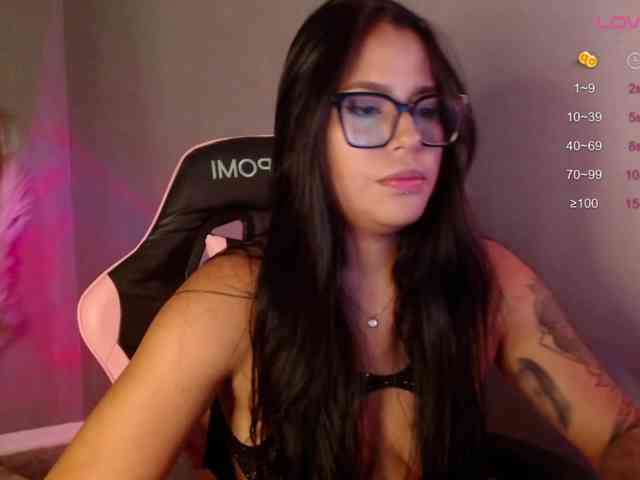 OliviaGomez webcam