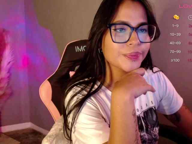 OliviaGomez webcam