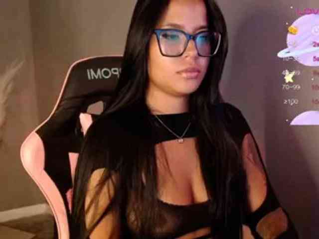 OliviaCarter1