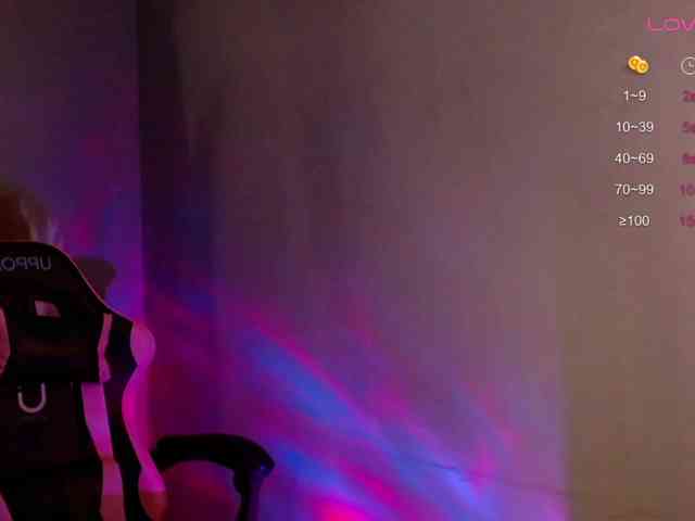 OliviaGomez webcam