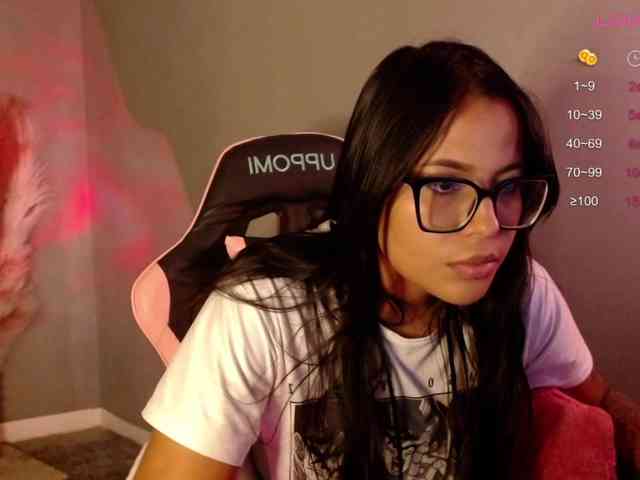 OliviaGomez webcam