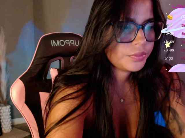 OliviaGomez webcam