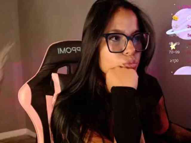 OliviaGomez webcam