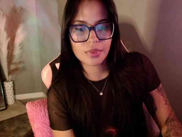 OliviaGomez webcam
