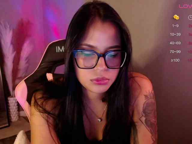 OliviaGomez webcam