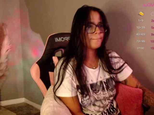 OliviaGomez webcam