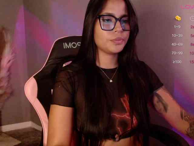 OliviaGomez webcam