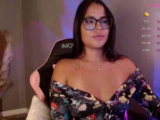OliviaCarter1
