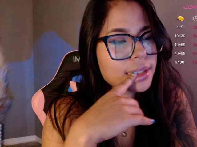 OliviaGomez webcam