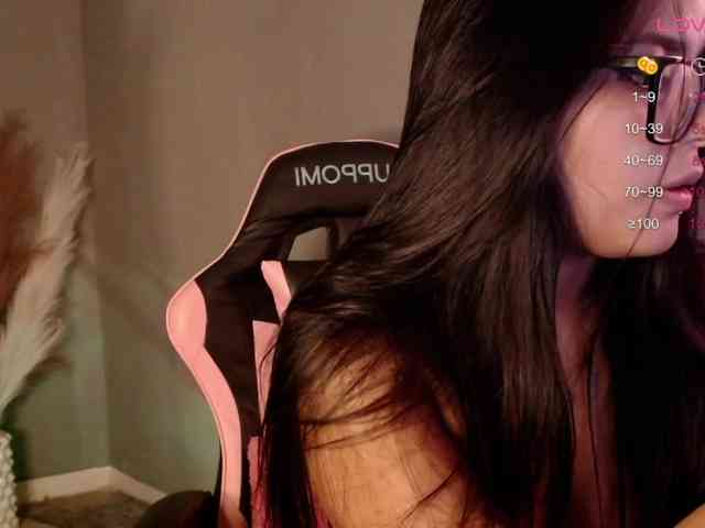 OliviaGomez webcam