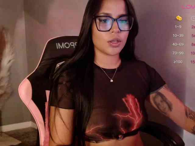 OliviaGomez webcam