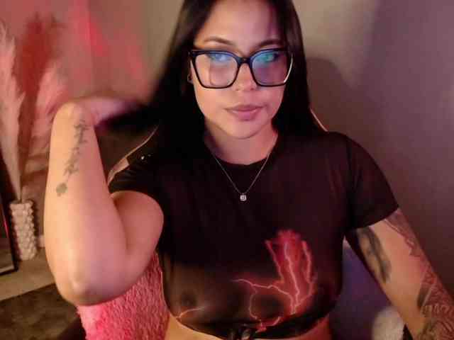 OliviaGomez webcam