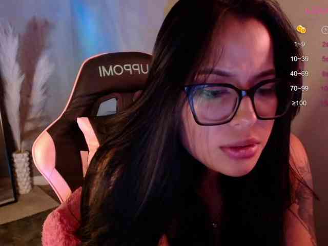 OliviaGomez webcam
