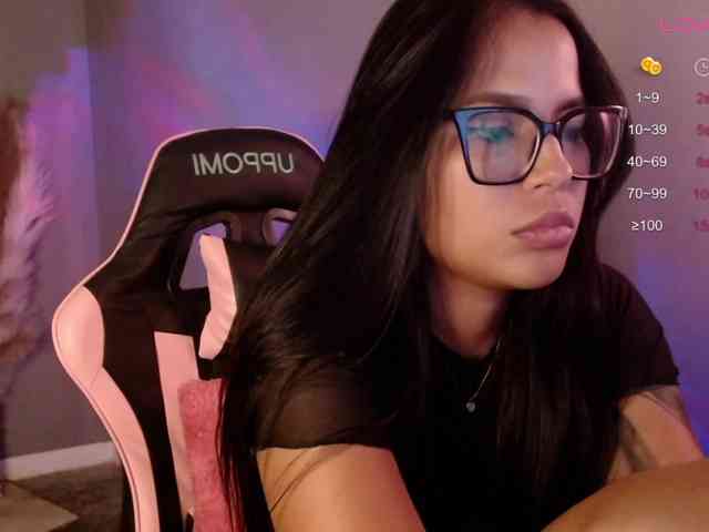 OliviaGomez webcam