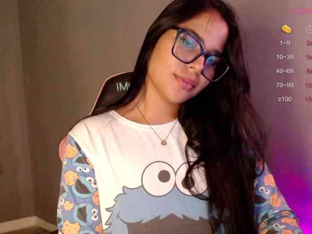 OliviaGomez webcam