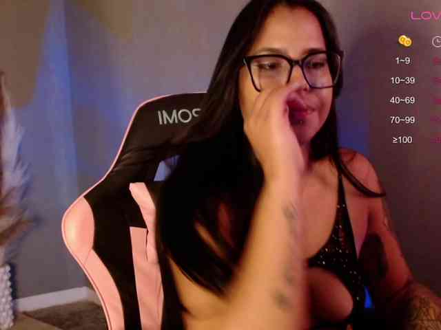 OliviaGomez webcam