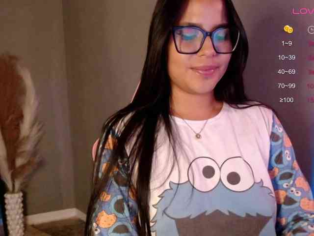 OliviaGomez webcam