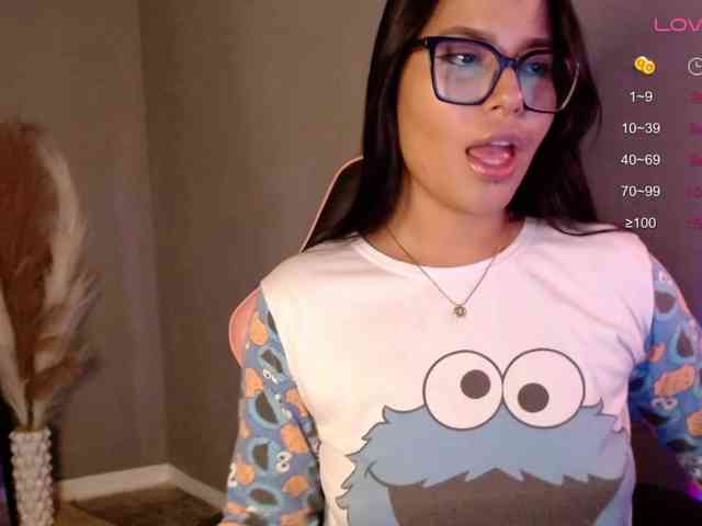 OliviaGomez webcam