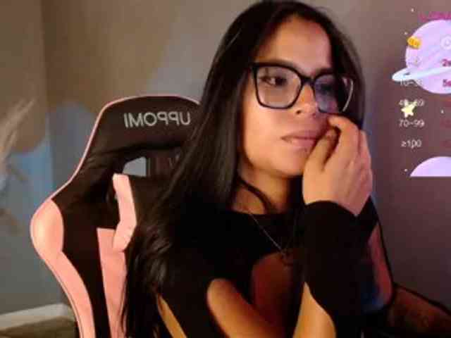 OliviaGomez webcam