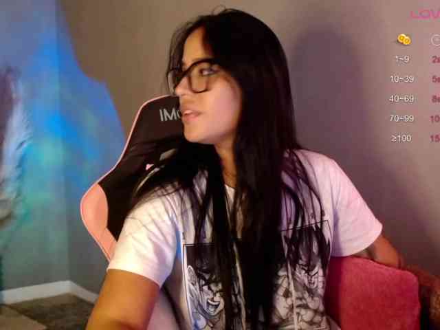 OliviaGomez webcam