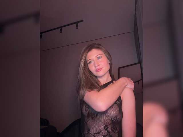 Pleasure-'s BongaCams show and profile