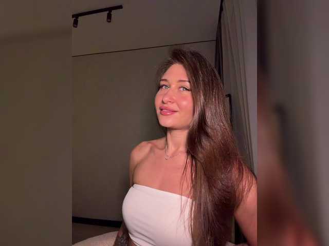 Pleasure- live cam on BongaCams