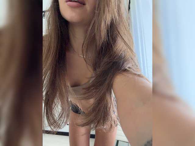 Pleasure- live cam on BongaCams