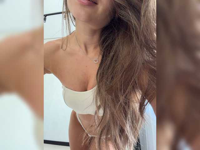 Pleasure- live cam on BongaCams
