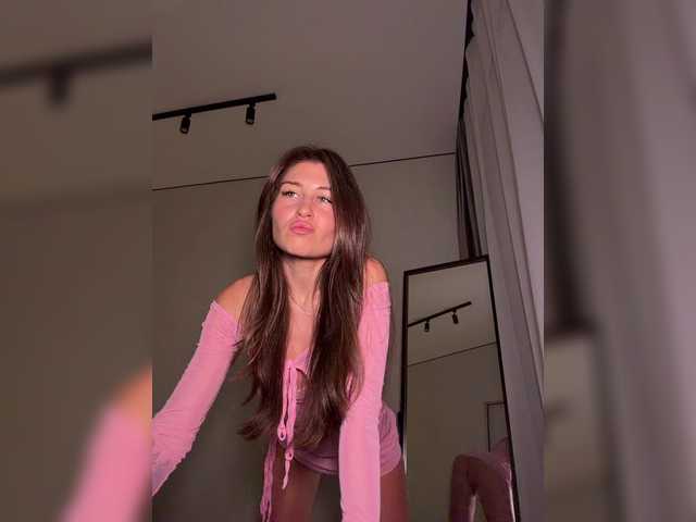Pleasure- live cam on BongaCams