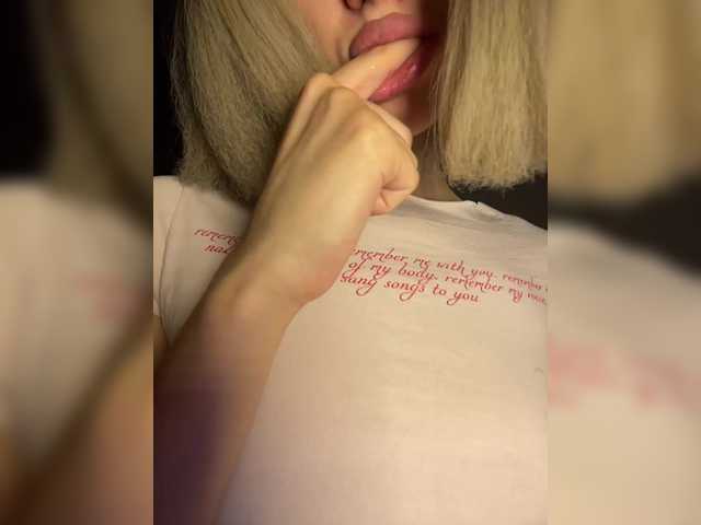 AnnaSissi's BongaCams profile