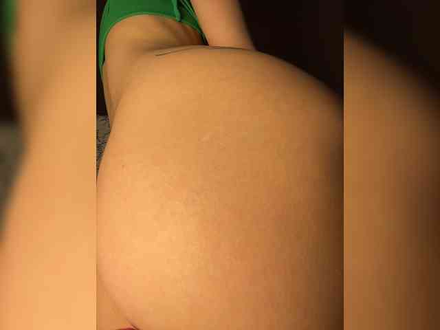 AnnaXuinada webcam