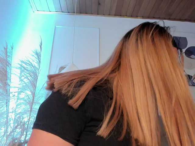 Nicole_Voshkie