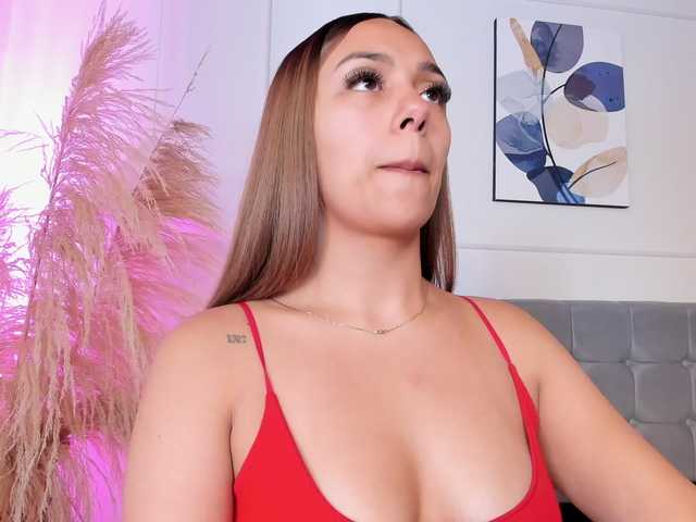 Nicole_Voshkie