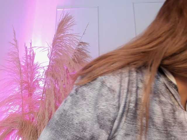 Nicole_Voshkie