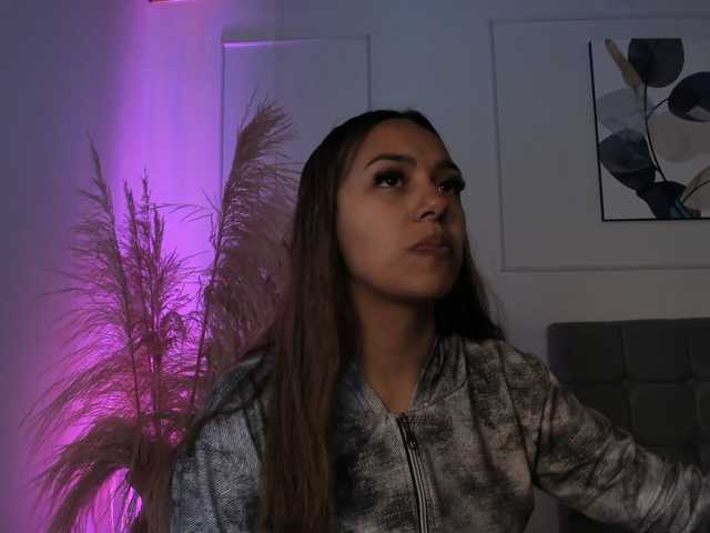 Nicole_Voshkie