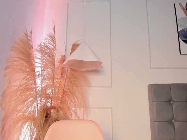 Arianne-ferrer's BongaCams show and profile