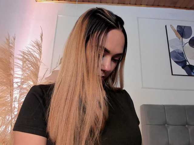 Nicole_Voshkie