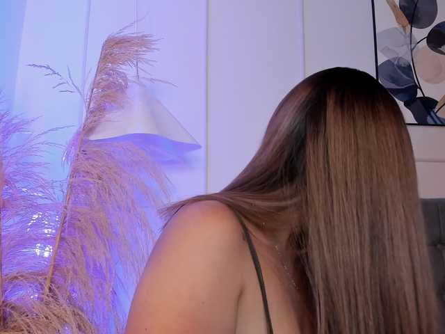 Nicole_Voshkie