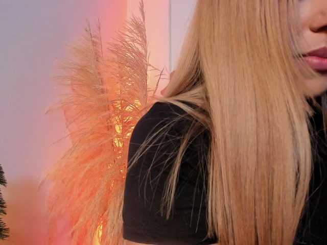Nicole_Voshkie