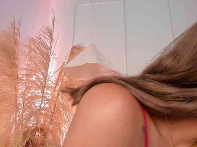 Nicole_Voshkie webcam