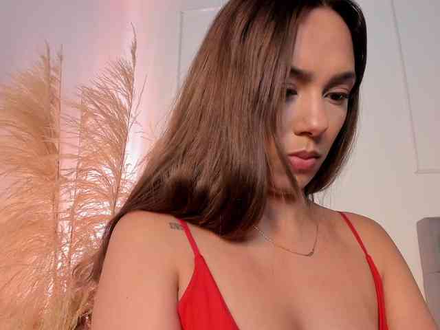 Nicole_Voshkie webcam