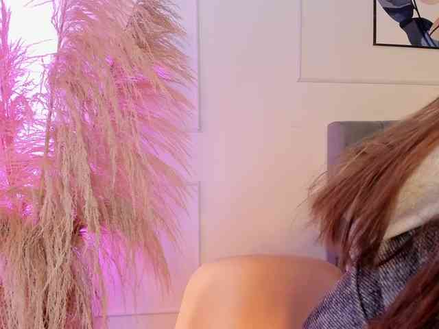 Nicole_Voshkie