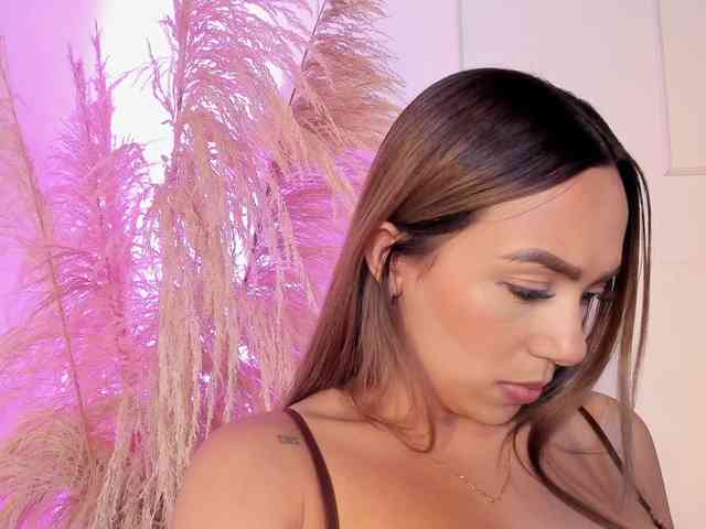 Nicole_Voshkie