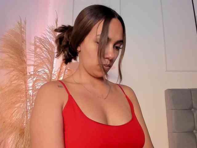 Nicole_Voshkie