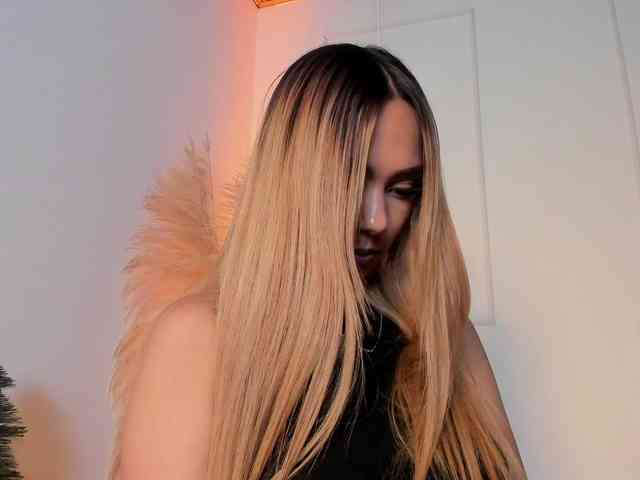 Nicole_Voshkie webcam