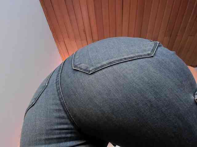 Nicole_Voshkie webcam