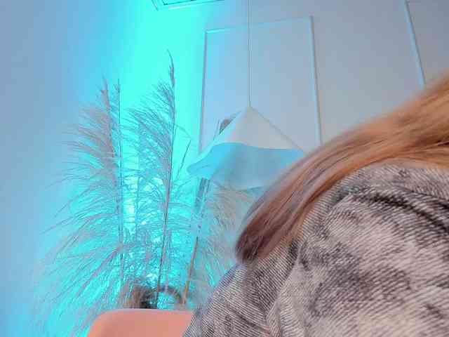 Nicole_Voshkie webcam